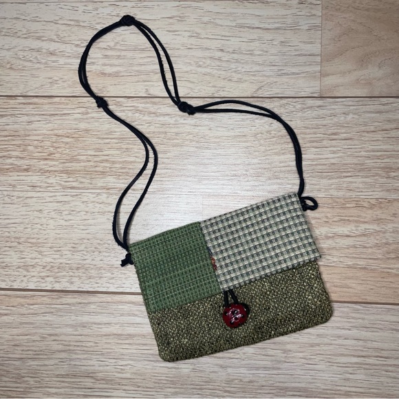 Green Vintage looking small handmade purse with clay ladybug button. - Picture 1 of 9